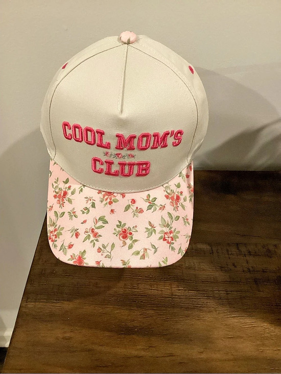 Accessories - Floral Cool Mom’s Club Baseball Cap in Cream & Pink